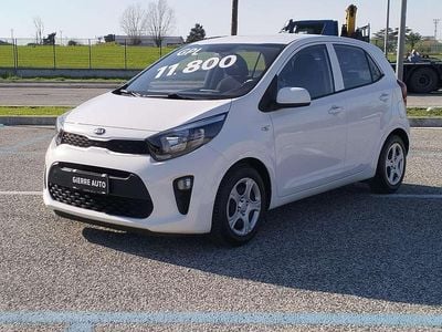 Używany Kia Picanto Urban 65 KM (47 kW) 2021 Biały Hatchback
