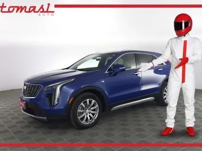 Usata Cadillac XT4 174 CV (127 kW) 2022 Wave blue SUV