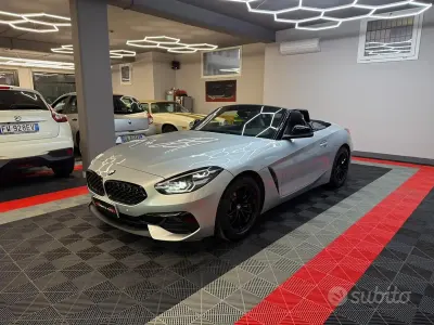 Begagnad BMW Z4 197 HK (144 kW) 2022 Grå Cab