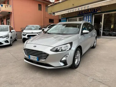 Usata Ford Focus 120 CV (88 kW) 2021 Grigio Station wagon
