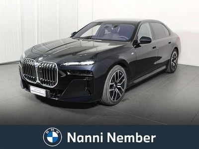 Usata BMW 740 M Sport 299 CV (219 kW) 2025 Blu/azzurro Berlina
