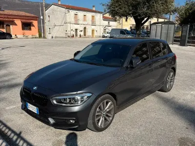 Brugt BMW 118 150 HK (110 kW) 2019 Grå Hatchback