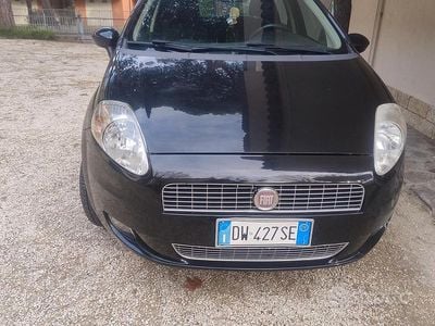 Usata Fiat Grande Punto 77 CV (56 kW) 2009 Nero Utilitaria