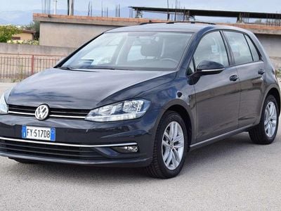 Usata VW Golf VII Business 116 CV (85 kW) 2019 Grigio Berlina
