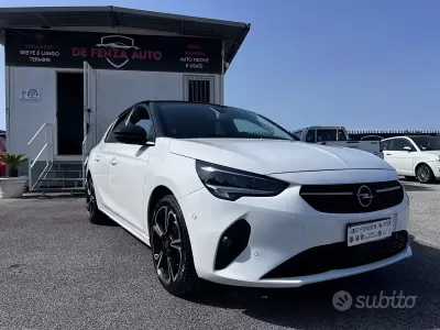 Usata Opel Corsa GS Line 101 CV (74 kW) 2020 Bianco Utilitaria
