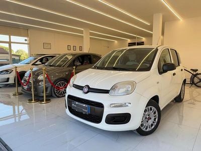Usata Fiat Panda Pop 75 CV (55 kW) 2013 Bianco Utilitaria