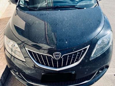 usata Lancia Ypsilon YpsilonIII 2021 1.0 firefly hybrid Silver s