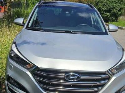 Grigio Usata 2017 Hyundai Tucson Xpossible SUV | 15.500 € (Buon prezzo)