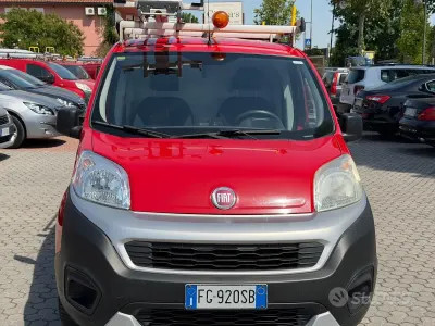 Usata Fiat Fiorino 95 CV (69 kW) 2016 Rosso Monovolume