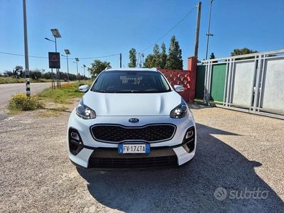 Usata Kia Sportage 115 CV (84 kW) 2019 Bianco SUV