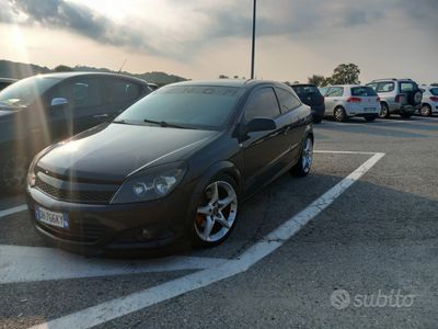 Opel Astra GTC