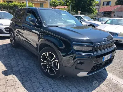 Usata Jeep Avenger Summit 101 CV (74 kW) 2024 Nero SUV