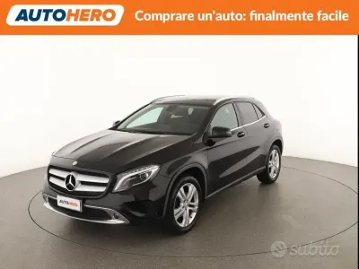 Usata Mercedes GLA200 136 CV (100 kW) 2016 Nero SUV