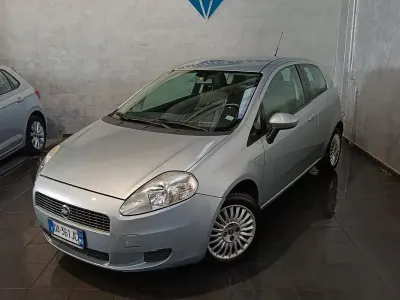 Brugt Fiat Grande Punto Dynamic 65 HK (47 kW) 2006 Grå Hatchback