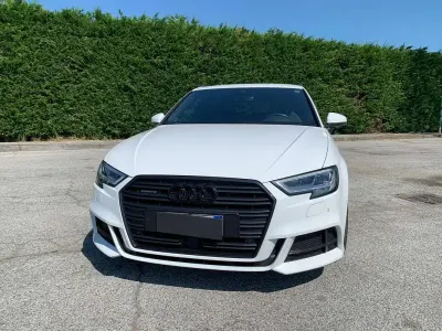 Usata Audi A3 Design 190 CV (139 kW) 2018 Bianco Berlina