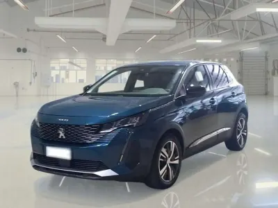 Usata Peugeot 3008 Allure 131 CV (96 kW) 2022 Blu SUV