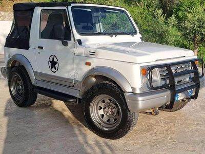 Usata Suzuki Samurai 69 CV (50 kW) 1999 Bianco SUV