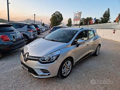 Usata Renault Clio GrandTour Life 90 CV (66 kW) 2017 Grigio Station wagon
