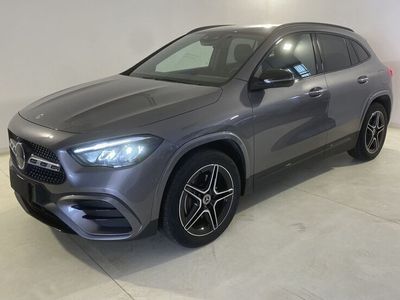 usata Mercedes E250 GLA SUVPlug-in hybrid Automatic Premium del 2023 usata a Napoli