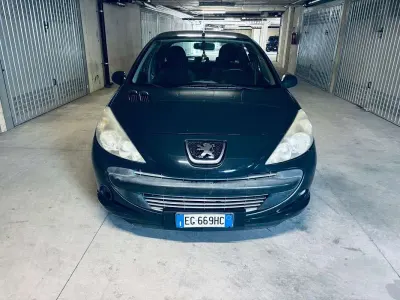 Käytetty Peugeot 206