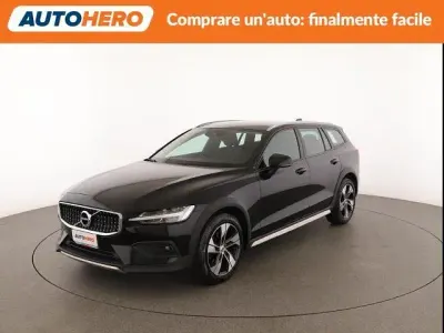 Usata Volvo V60 Business Edition 197 CV (144 kW) 2022 Nero Station wagon