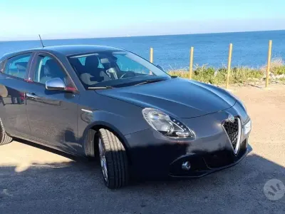 Usata Alfa Romeo Giulietta Super 120 CV (88 kW) 2017 Utilitaria