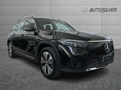 Usata Mercedes EQB250+ Progressive 94 kW (129 CV) 2023 Nero / pastello SUV