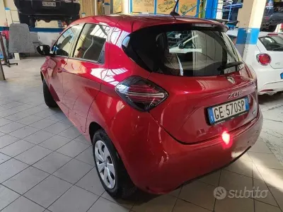 Usata Renault Zoe Life 50 kW (69 CV) 2021 Bianco Utilitaria