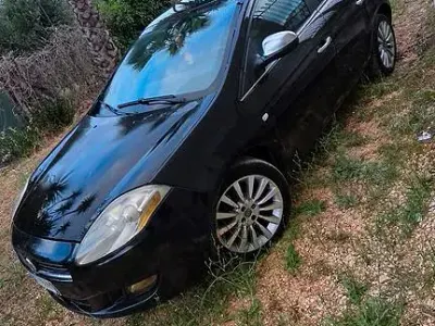Usata Fiat Bravo 120 CV (88 kW) 2008 Nero Utilitaria