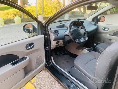 Gebraucht Renault Twingo 101 PS (74 kW) 2009 Kleinwagen