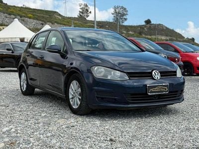 Usata VW Golf VII Highline 110 CV (80 kW) 2015 Blu Berlina