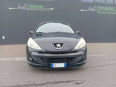 Usata Peugeot 206 60 CV (44 kW) 2010 Nero Berlina