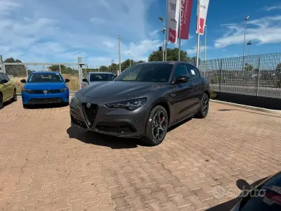 Nuova Alfa Romeo Stelvio 209 CV (153 kW) 2026 Grigio SUV
