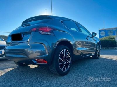 Usata DS Automobiles DS4 So Chic 120 CV (88 kW) 2016 Grigio Utilitaria