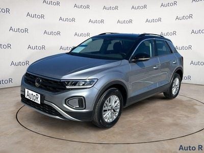 Begagnad VW T-Roc Life 150 HK (110 kW) 2025 Silver SUV