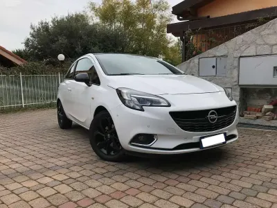 Usata Opel Corsa 90 CV (66 kW) 2016 Bianco Utilitaria