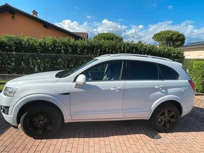 Usata Chevrolet Captiva 163 CV (119 kW) 2011 Bianco SUV