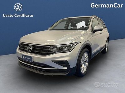 Usata VW Tiguan Life 130 CV (95 kW) 2021 Grigio SUV