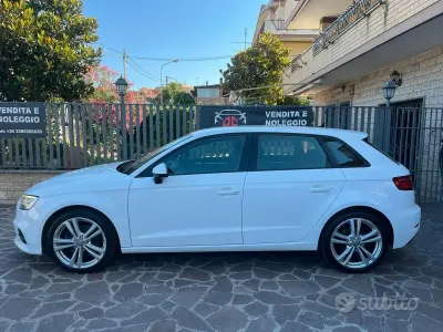 Usata Audi A3 Admired 150 CV (110 kW) 2019 Bianco Berlina
