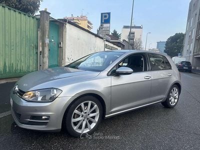 Grigio Usata 2015 VW Golf Highline Berlina | 10.900 € (Super prezzo)