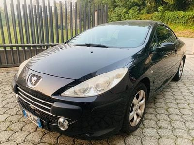 Begagnad Peugeot 307 CC 109 HK (80 kW) 2007 Svart Cab