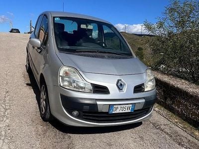 Usata Renault Modus 70 CV (51 kW) 2008 Monovolume