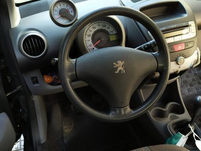 usata Peugeot 107 1075p 1.0 12v Desir