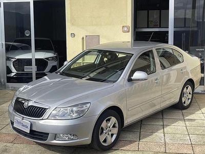 Usata Skoda Octavia Elegance 105 CV (77 kW) 2011 Grigio Berlina