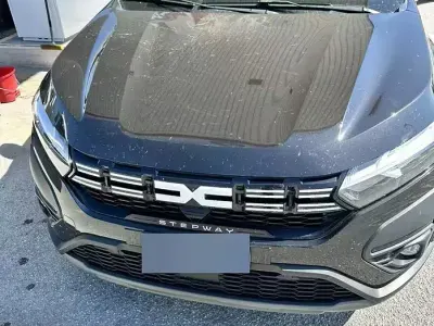 Usata Dacia Sandero Stepway 101 CV (74 kW) 2023 Nero Berlina