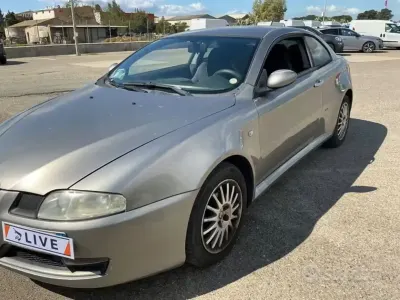 Usata Alfa Romeo GT 140 CV (102 kW) 2007 Grigio Coupé