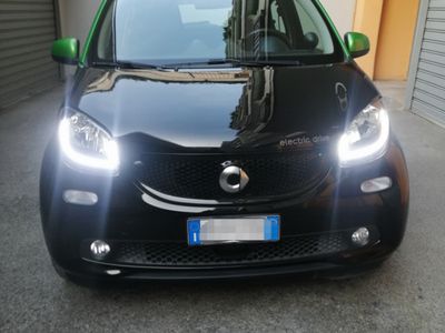 usata Smart ForFour Electric Drive forfour EQ Enel x - white