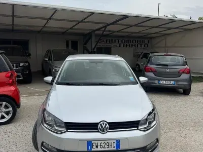 Usata VW Polo 90 CV (66 kW) 2014 Grigio Utilitaria