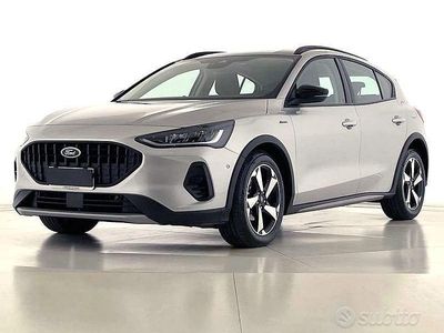 Usata Ford Focus Active 116 CV (85 kW) 2023 Grigio Berlina