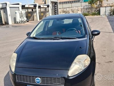Usata Fiat Grande Punto 75 CV (55 kW) 2007 Utilitaria